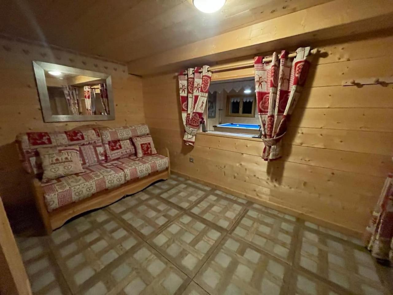 Chalet Spa Le Royal Nathalie Mn La Rouge La Bresse Bagian luar foto